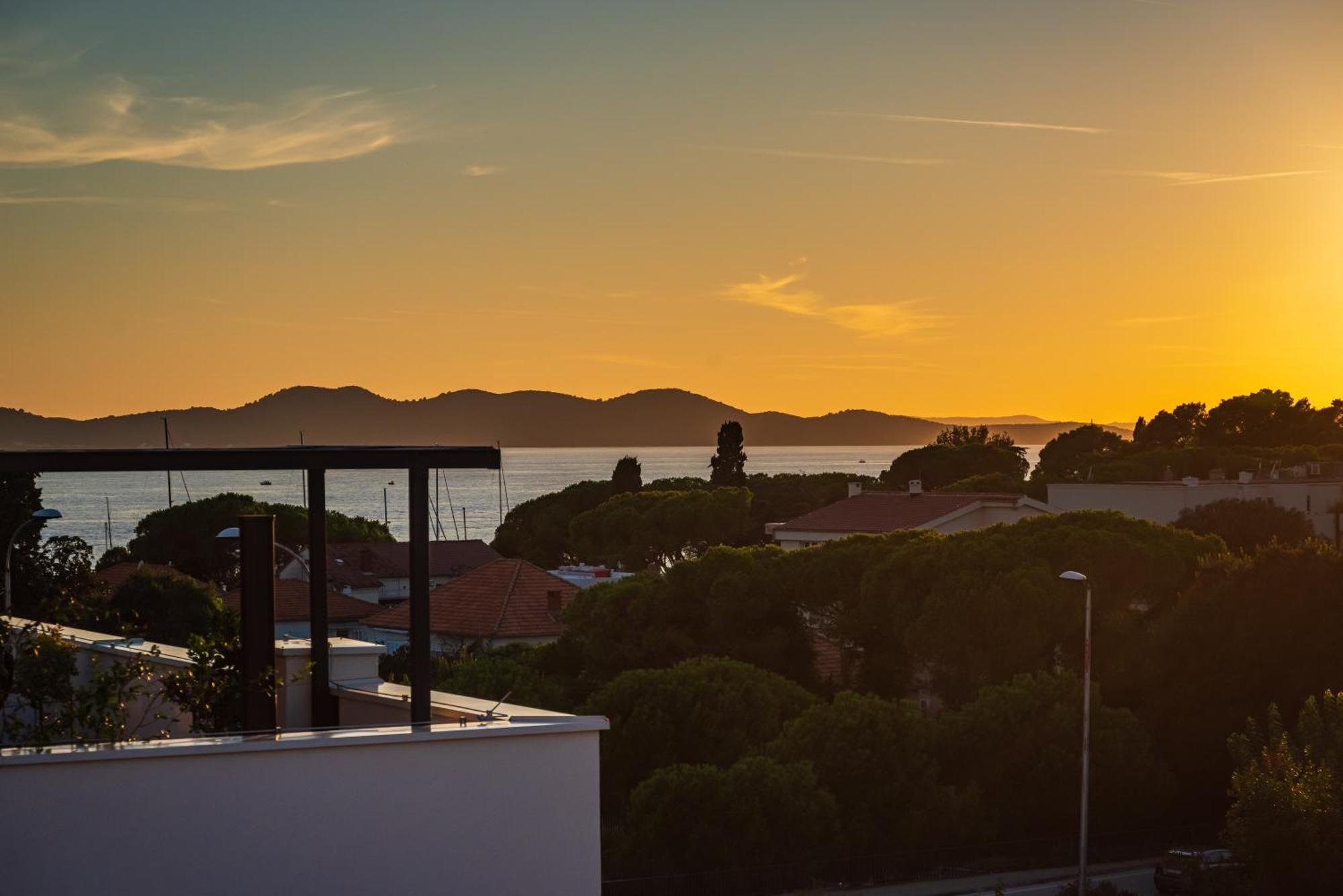 Apartment Dalmo Views Zara Esterno foto